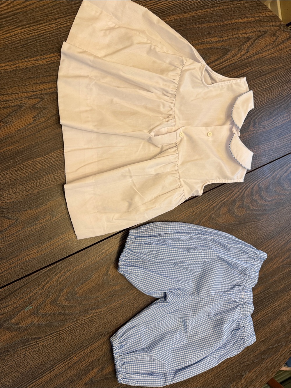 Embroidered white Sleeveless Top with Blue Gingham Bloomers - Picture 7 of 7